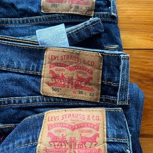 3 pairs 505 Men’s Levi’s 36x32  LOT